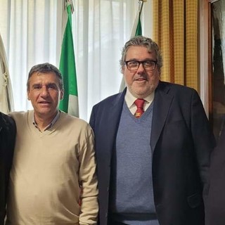 Laigueglia, Vaccarezza incontra il neo sindaco Manfredi: "Sono sicuro che si impegnerà al massimo per fare un ottimo lavoro"
