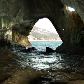 Bergeggi: escursione naturalistica alla Grotta Marina