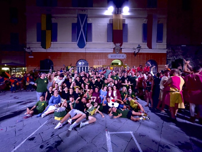 Albenga: un successo il Palio Storico, questa sera cena medievale in piazza San Michele