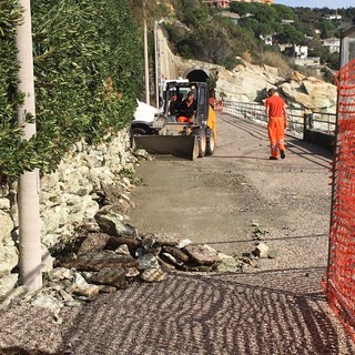 Maltempo, secondo sopralluogo di Lunardon e De Vincenzi nel savonese: "Dal Governo solo briciole, servono più risorse"