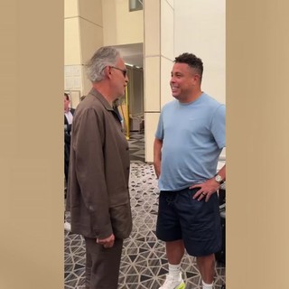 Mondiali 2026, Ronaldo a Bocelli: "Sono geloso di te e Sinner" Mondiali 2026, Ronaldo a Bocelli: "Sono geloso di te e Sinner"
