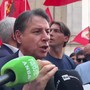 Legge elettorale, Conte in piazza con Onorato: "Norma raccolta firme oscena e incostituzionale" Legge elettorale, Conte in piazza con Onorato: "Norma raccolta firme oscena e incostituzionale"
