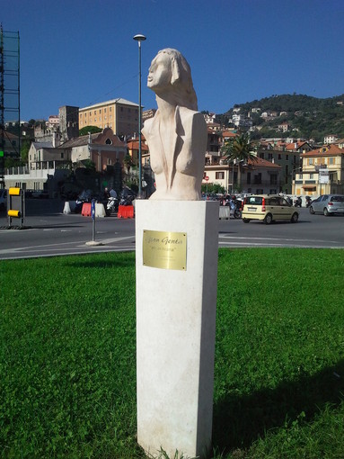 Varazze: opera d'arte danneggiata, Gian Genta si rivolge al sindaco "Cosa intendete fare?"