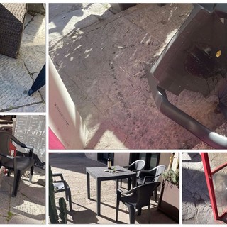 Albenga, vandali danneggiano il dehors del Bistrot Rattopenugo (FOTO)
