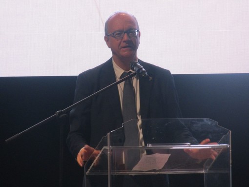 "Scuola futura", il Ministro dell'Istruzione Valditara a Savona: "Dobbiamo creare laboratori contro il bullismo"