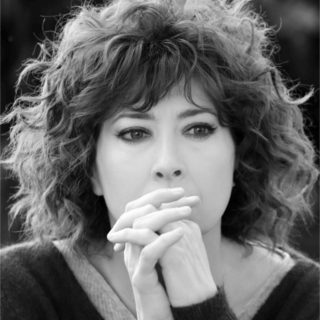 Andora inaugura il suo "red carpet" con l'attrice e scrittrice Veronica Pivetti