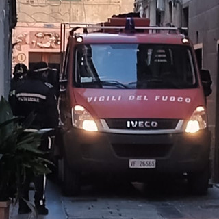 Vigili del fuoco al lavoro in tutto il savonese per i disagi causati dal forte vento Vigili del fuoco al lavoro in tutto il savonese per i disagi causati dal forte vento