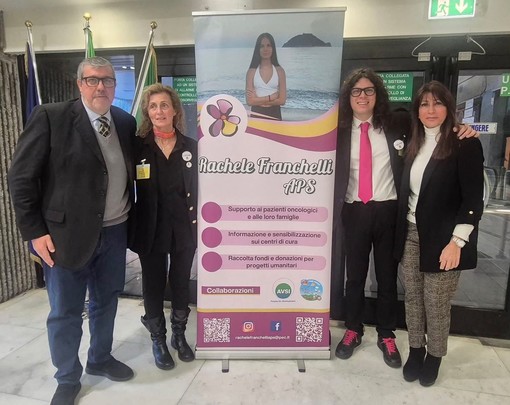 La Regione adotta il neologismo "atèfano", la parola che riconosce il dolore dei genitori in lutto La Regione adotta il neologismo "atèfano", la parola che riconosce il dolore dei genitori in lutto