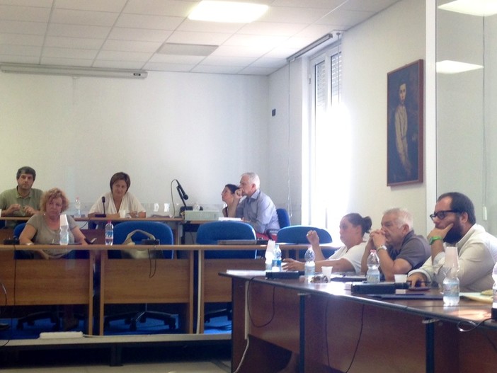 Dimissioni assessore Verdino a Vado Ligure, il sindaco Giuliano assume delega ai lavori pubblici: nelle prossime settimane la nomina del sostituto Dimissioni assessore Verdino a Vado Ligure, il sindaco Giuliano assume delega ai lavori pubblici: nelle prossime settimane la nomina del sostituto