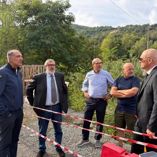 Finale Ligure, sopralluogo sulla Sp 17, Vaccarezza : "serve un intervento definitivo per la messa in sicurezza” Finale Ligure, sopralluogo sulla Sp 17, Vaccarezza : "serve un intervento definitivo per la messa in sicurezza”