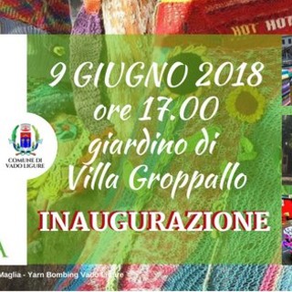 Tutto pronto per "Vado a Maglia": gli alberi con il maglione prendono vita a Vado Ligure Tutto pronto per "Vado a Maglia": gli alberi con il maglione prendono vita a Vado Ligure
