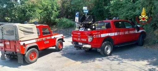 Vado, ancora un incendio a San Genesio: intervento dei vigili del fuoco e della protezione civile Vado, ancora un incendio a San Genesio: intervento dei vigili del fuoco e della protezione civile