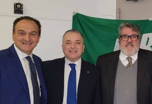 Liguria e Piemonte fanno squadra sulla sanità, Vaccarezza: "Servizi vicini ai cittadini delle aree interne" Liguria e Piemonte fanno squadra sulla sanità, Vaccarezza: "Servizi vicini ai cittadini delle aree interne"