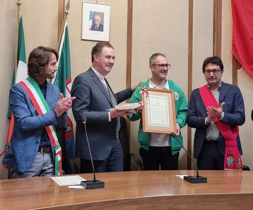 Varazze, conferita la cittadinanza onoraria all'oratorio Salesiano (FOTO)