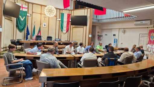 Varazze, incontro in Comune con E-Distribuzione dopo il blackout di Ferragosto Varazze, incontro in Comune con E-Distribuzione dopo il blackout di Ferragosto
