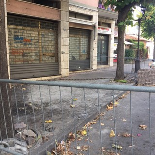 Albenga, proseguono le manutenzioni stradali: focus su asfalti e marciapiedi