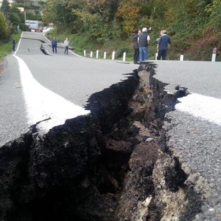 Frana di Varazze, Casanova a rischio isolamento, Bozzano:"Priorità messa in sicurezza versante"