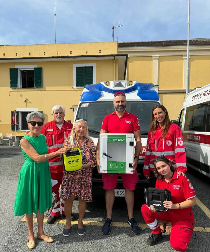 Varazze, un nuovo defibrillatore acquistato dalla Croce Rossa verrà posizionato alla Mola