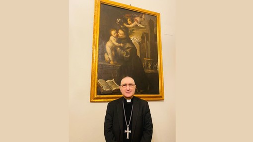 Natale, Monsignor Borghetti: “Siamo ancora in forte difficoltà, ma Dio non dimentica il suo popolo. Festeggiamo con Gesù” Natale, Monsignor Borghetti: “Siamo ancora in forte difficoltà, ma Dio non dimentica il suo popolo. Festeggiamo con Gesù”