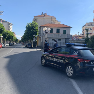 Spaccio di cocaina ad Albenga: due pusher in carcere, segnalati tutti i loro "clienti"