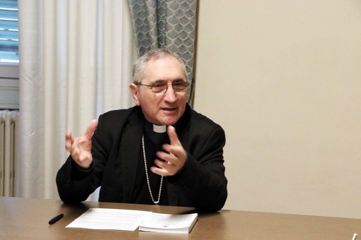 Albenga, Giornata Mondiale delle Comunicazioni Sociali 2025, il vescovo Borghetti incontra i giornalisti