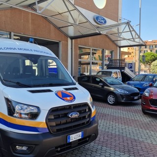 Villanova d'Albenga, nuovo mezzo per la colonna mobile regionale della Protezione civile Villanova d'Albenga, nuovo mezzo per la colonna mobile regionale della Protezione civile