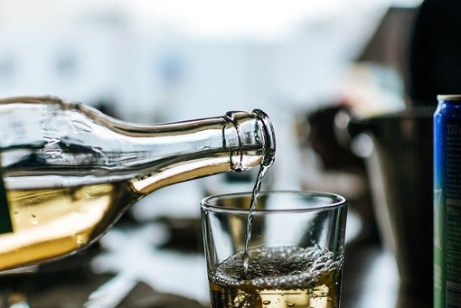 Gewürtztraminer: un vino bianco elegante e primaverile Gewürtztraminer: un vino bianco elegante e primaverile