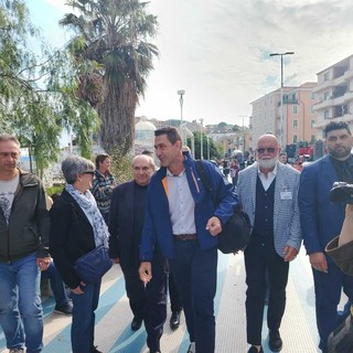 Vannacci ad Albissola, antifascisti e antimilitaristi non ci stanno: “Chi è costui?” Vannacci ad Albissola, antifascisti e antimilitaristi non ci stanno: “Chi è costui?”