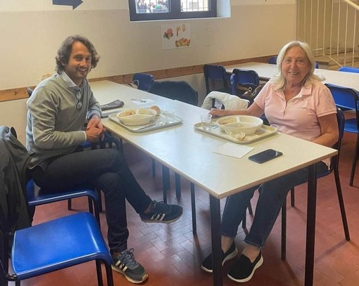 Mensa scuole elementari Varazze, sopralluogo del Sindaco: "Chiesto alla ditta di effettuare dei correttivi" Mensa scuole elementari Varazze, sopralluogo del Sindaco: "Chiesto alla ditta di effettuare dei correttivi"