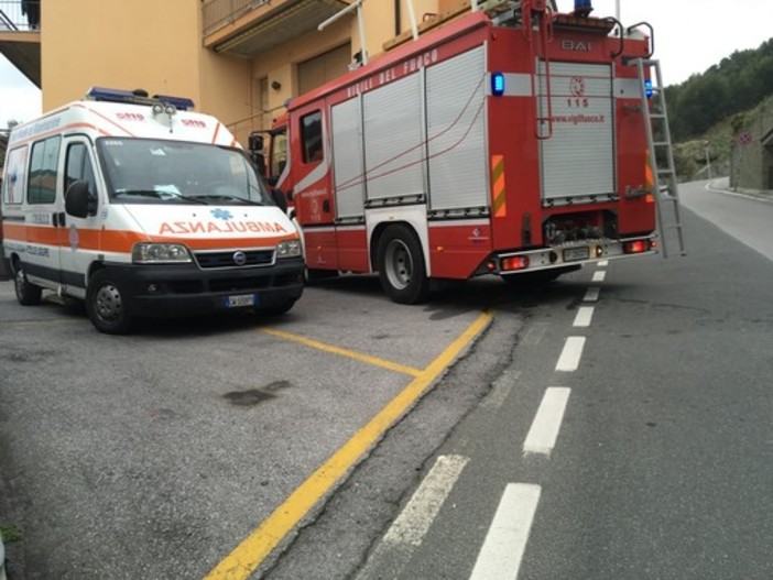 Fumo in un appartamento a Celle: ma era solo un falso allarme