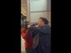 Enzo Avitabile duetta a sorpresa con un artista di strada a Sanremo