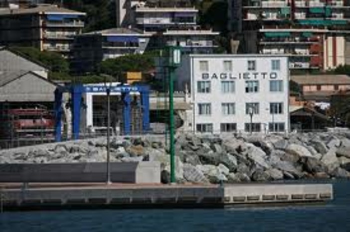 Ex cantieri Baglietto di Varazze: asta pubblica per piazzale e capannoni