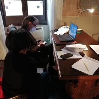 Albenga, il territorio si prepara alla riapertura delle scuole: videoconferenza con la Prefettura