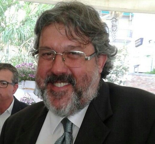 Il consigliere regionale e capogruppo di Forza Italia in Regione Angelo Vaccarezza ospite ai microfoni di Radio Onda Ligure 101