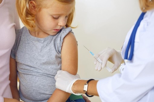 Vaccino, Paita e Ferrando: "M5S contro i vaccini, basta speculazioni sulla salute"
