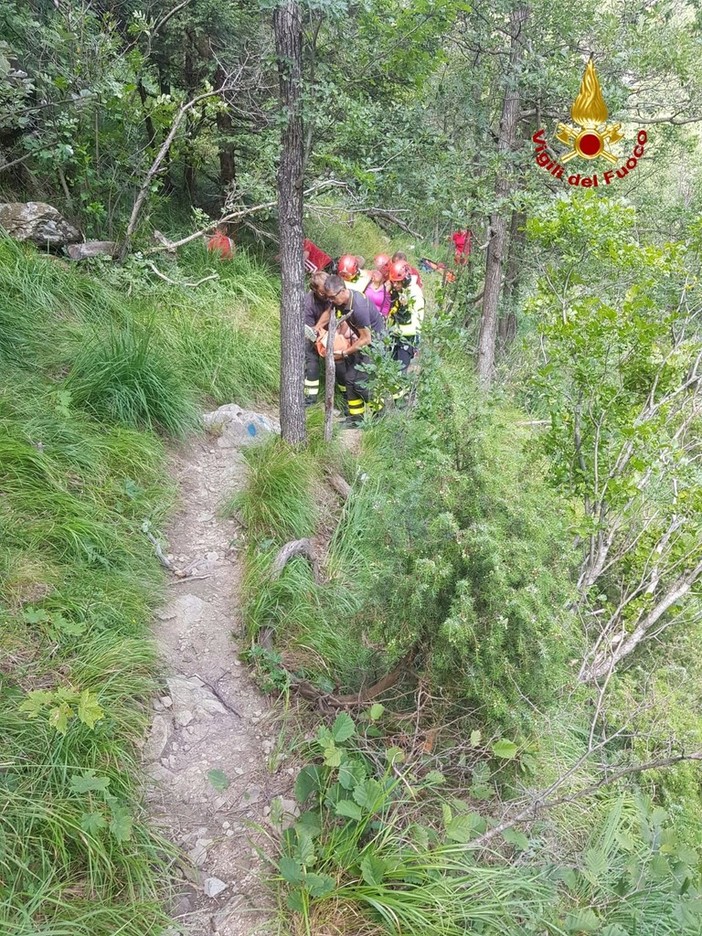 Urbe: donna cade alle cascate della Coicia e si rompe una gamba, intervento dei soccorritori