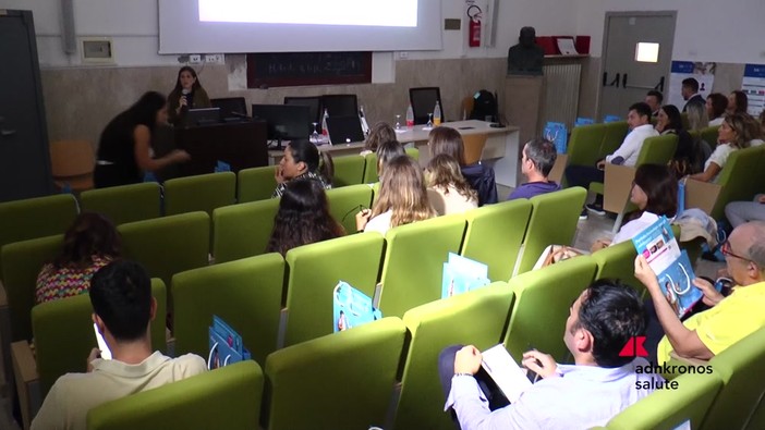 Ortodonzia, a Napoli tecnologia e formazione per accompagnare gli adolescenti nel percorso di cura Ortodonzia, a Napoli tecnologia e formazione per accompagnare gli adolescenti nel percorso di cura