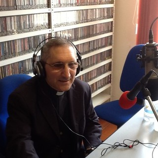 Il Vescovo Borghetti ai microfoni di Radio Onda Ligure 101
