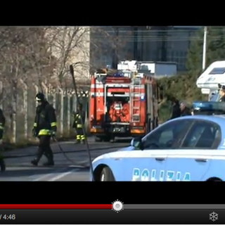 Incendio nell'area camper di Vado Ligure: sospetto dolo (filmato)