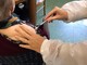 Borghetto, terza dose vaccino agli ospiti e operatori della Rsa Humanitas: vaccinata la centenaria nonna Emma