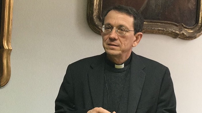 Il vescovo Calogero Marino