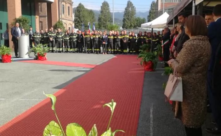 Vigili del Fuoco a Salvini: "Passiamo dalle 'pacche sulle spalle' ad atti concreti!"