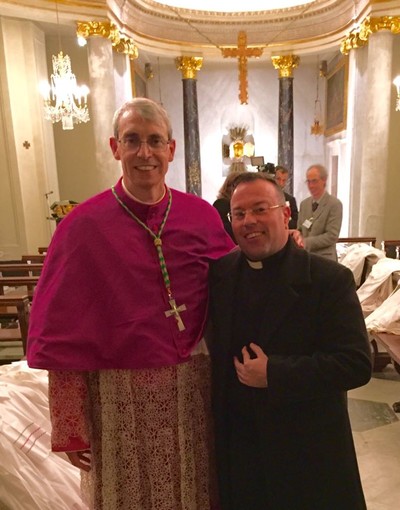 Albenga, il Vescovo di Pavia, Mons. Sanguineti presenta l'ultimo libro di don Corini