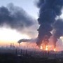 Ucraina, maxi attacco contro la Russia: colpita raffineria. Sindaco Mosca: "Vogliono sabotare elezioni" Ucraina, maxi attacco contro la Russia: colpita raffineria. Sindaco Mosca: "Vogliono sabotare elezioni"