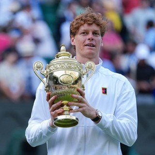 Nell’ultimo mese Sinner si prende la scena su radio e tv