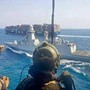Yemen, nave Marina militare accompagna mercantile italiano nello stretto di Bab El-Mandeb Yemen, nave Marina militare accompagna mercantile italiano nello stretto di Bab El-Mandeb