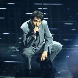 Sanremo 2026, Fulminacci chi è: in gara con il brano 'Stupida sfortuna' Sanremo 2026, Fulminacci chi è: in gara con il brano 'Stupida sfortuna'