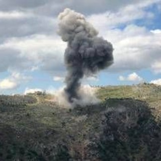 Libano, raid israeliano nel Sud: "Colpito campo profughi palestinese, 13 morti" Libano, raid israeliano nel Sud: "Colpito campo profughi palestinese, 13 morti"