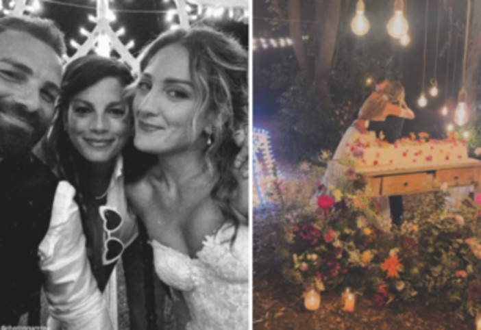 Emma, il discorso al matrimonio del fratello Checco: "Sarò il vostro cane da guardia" Emma, il discorso al matrimonio del fratello Checco: "Sarò il vostro cane da guardia"