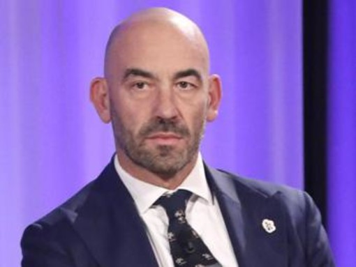 Influenza, Bassetti: "Gennaio pesante per virus e batteri, polmoniti in aumento"